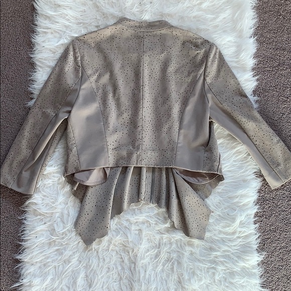 BCBGMAXAZRIA Jacket - Picture 4 of 7